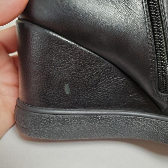 NEW AQUATALIA 3” Black Leather Cameron Insulated Wedge Boots - Picture 2 of 14